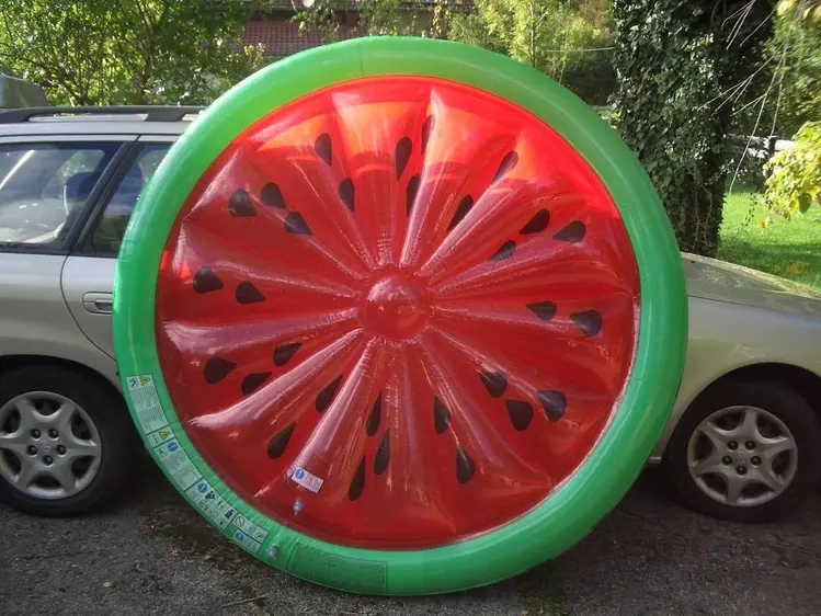 2 sehr große lustige Intex Badeinseln Bett für 2 Personen