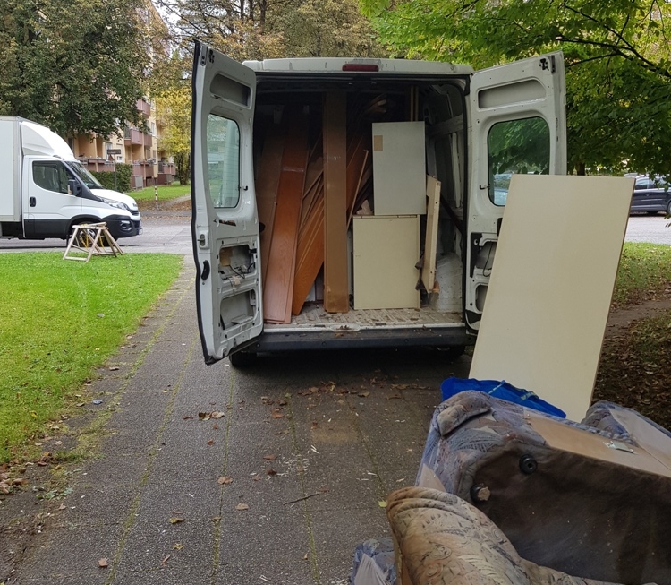 Transporte+Kleinumzüge+Möbel * kurzfristig* 0179-5141302