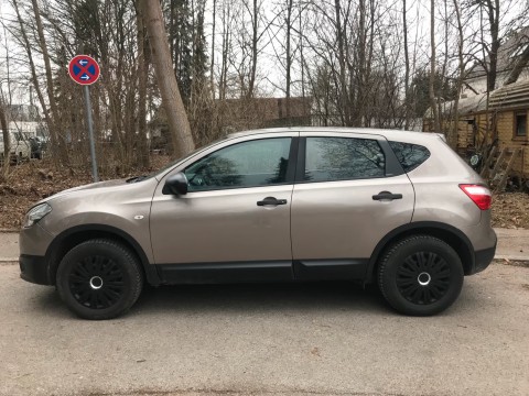 Nissan Qashqai SUV