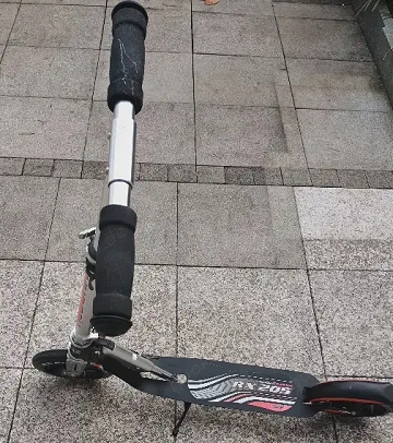 Big-Wheel-Scooter