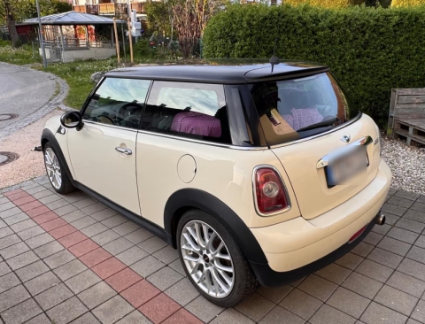 Mini Cooper - R56