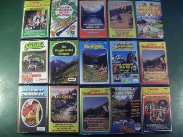 30 x Volks- Musik- Kassetten für Liebhaber!