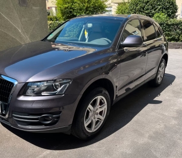 Audi Q5 3.0 tdi Quattro S-tronic