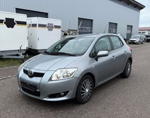 Toyota Auris 2.0 D-4D