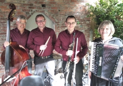 Cajon, Perkussion gesucht für Tango, Jazz, Latin, Klezmer, Balkan, Volksmusik