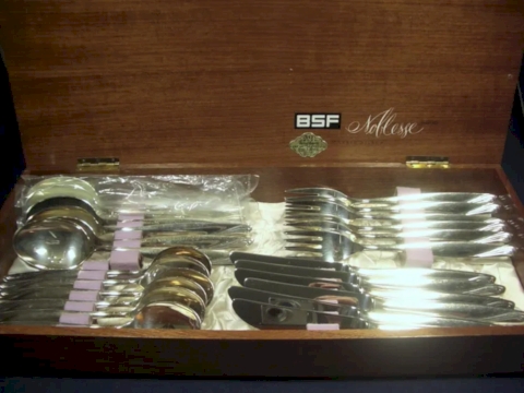 BSF Noblesse 800er massiv- Silber im Holzkasten 24 Teile 6 Personen