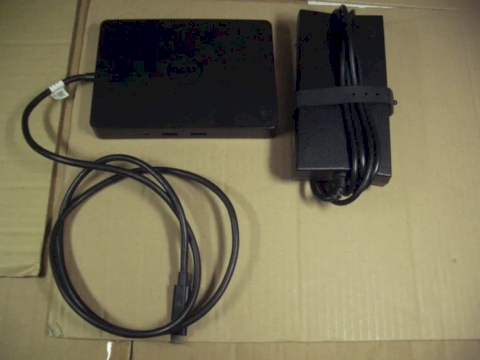 Dell K17A / WD15 USB-C Dockingstation mit 130W Netzteil und neuen Kabeln.