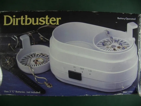 DIRTBUSTER Brillen und Schmuck Reinigungsgerät