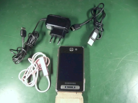 Samsung SGH-F480i - (Ohne Simlock) Handy Champagner Rosefarben