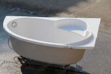 Eck-Badewanne