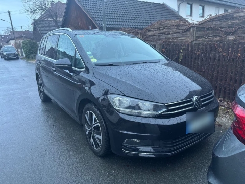 Volkswagen Touran 2.0 TDI SCR DSG ACTIVE