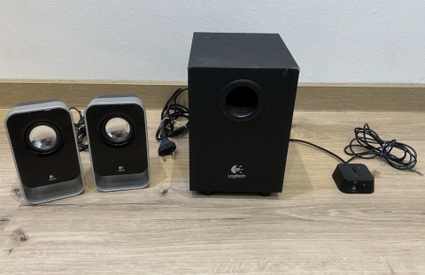 Logitech LS21 Lautsprecher System