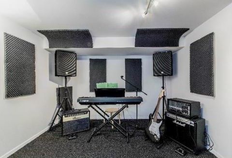 Ausgestattete Musikräume in Schwabing zu vermieten