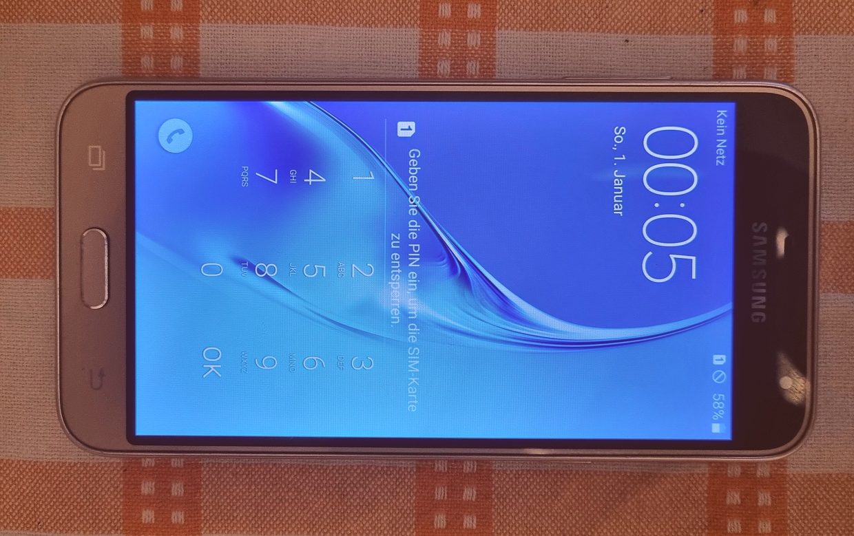 Samsung J3 Handy