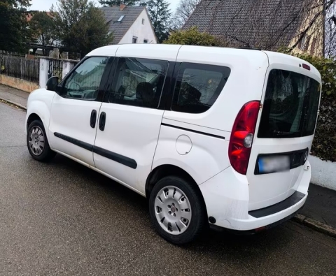 Fiat Doblo 1.4 16V Emotion
