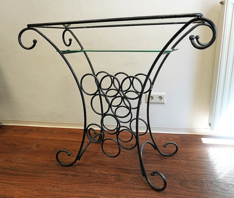 Weinregal-Konsolentisch, Dekantiertisch, Schmiedeeisen mit 2 Glasplattenetagen