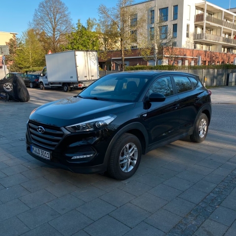 Hyundai Tucson 1.7 CRDi aus 1.Hand