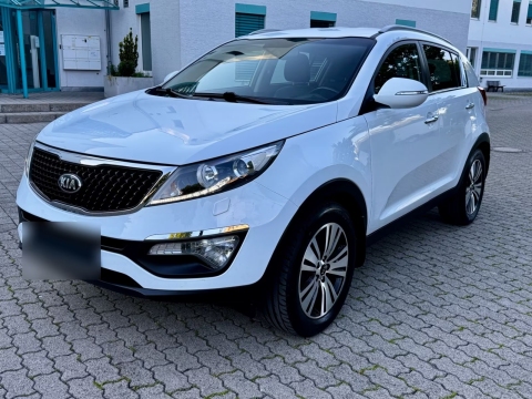 Kia Sportage 2.0 CRDi Xenon Navi Kamera AHK