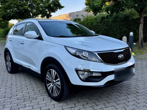 Kia Sportage 2.0 CRDi Xenon Navi Kamera AHK