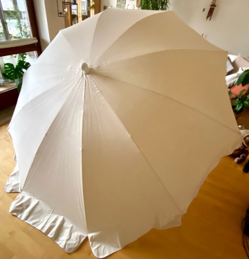 Wertiger gr. Sonnenschirm Marktschirm Schirm rund weiß m. Neigungsfkt. incl. Stange cremeweiß