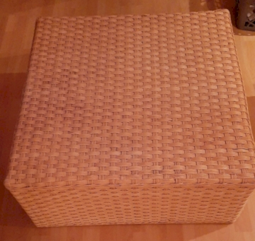 Rattan Hocker o. Tisch f. innen o. außen