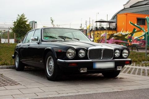 Jaguar Daimler Double Six V12 / Oldtimer
