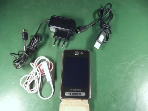 Samsung SGH-F480i - (Ohne Simlock) Handy Champagner Rosefarben