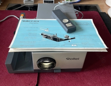 Rollei P35 a Diaprojektor mit Fernbedienung Tasche