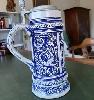 Schwerer Masskrug, (Stein)