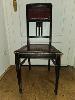 Antik! Massiver stabiler Holz Stuhl ca. 1920 Jugendstil rot Eiche TOP