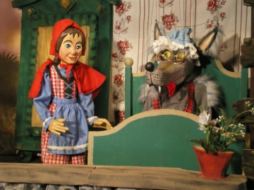 Festival der Marionetten