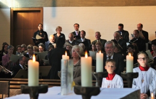 Zwei Jubilare - ein Fest: Die vier Pfarreien feiern den Geburtstag ihres Pfarrverbands und von Leiter Pfarrer Georg Rieger