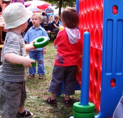 Spielefest am Hogenbergplatz