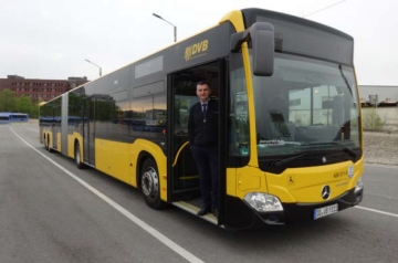 MVG testet überlangen Gelenkbus