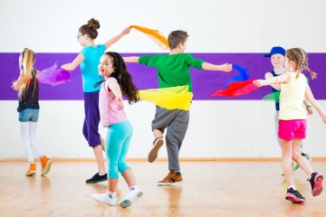 Neue Kursangebote für Kinder im EZETTHERA, dem Europäischen Zentrum für Tanztherapie