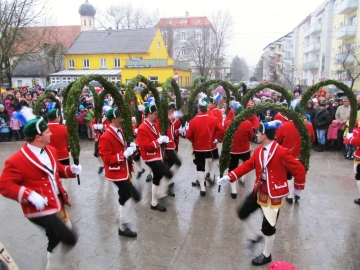 Schäfflertanz am 2. Februar auf dem Laimer Anger