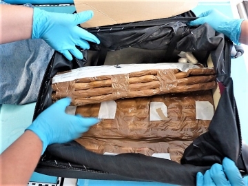 Rauschgiftkurier in München Pasing abgefangen - 7 Kilogramm Kokain im Koffer