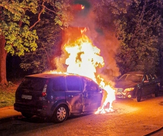 Flammen im Motorraum