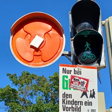 Rätselhaftes Verkehrszeichen Rätselhaftes Verkehrszeichen