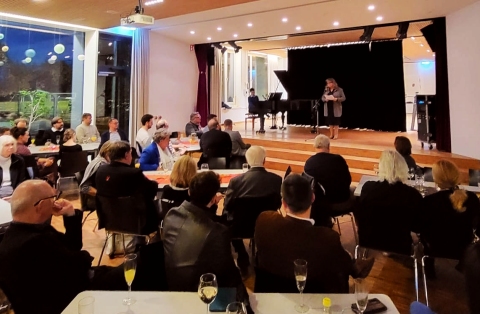 140 Gäste feiern beim Dankesabend von Alexandra Gaßmann Zusammenhalt, Freundschaft und neun Jahre Stadtrat