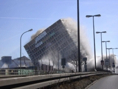 Agfa-Hochhaus gesprengt